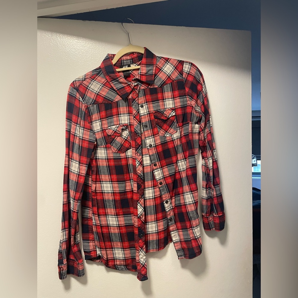 H&M Red and Black Plaid Button Down Shirt